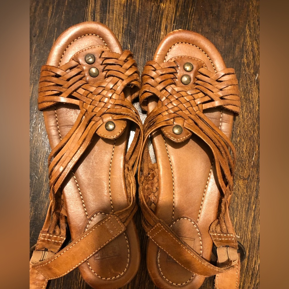 Frye size 8 sandals with silver rivets